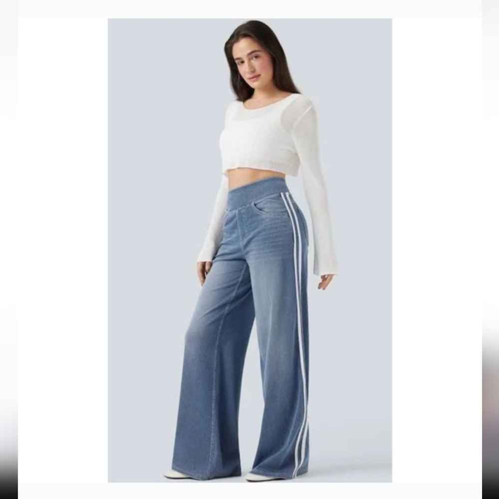 NWOT HALARA FLEX Light Blue High Waisted Wide Leg Jeans with White Stripes